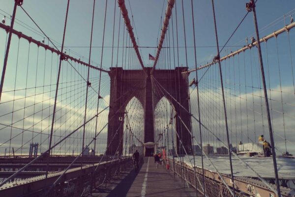 Picsum ID: 354 Incidunt magnam explicabo quidem